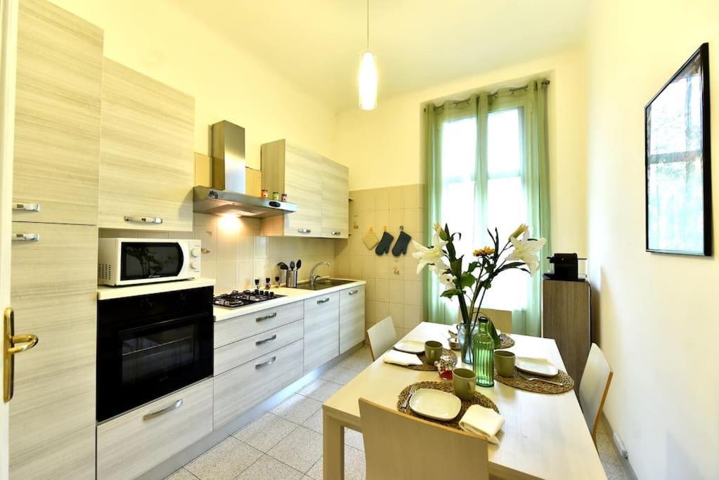 Caseospitali - Angolo Bernini Trilocale Luminoso Apartamento Milán Exterior foto